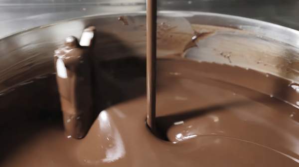 Editorial illustration for From Fermentation to Snap: How Bean-to-Bar Makers Build Chocolate's Flavor